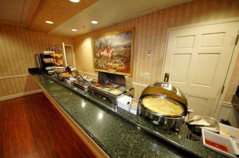 Richmond Inn & Suites Baton Rouge Restaurant photo